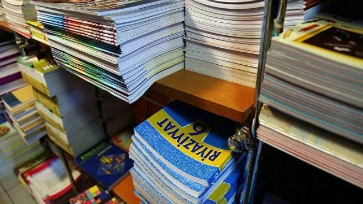 Bu dərslikdə dəyişiklik ediləcək