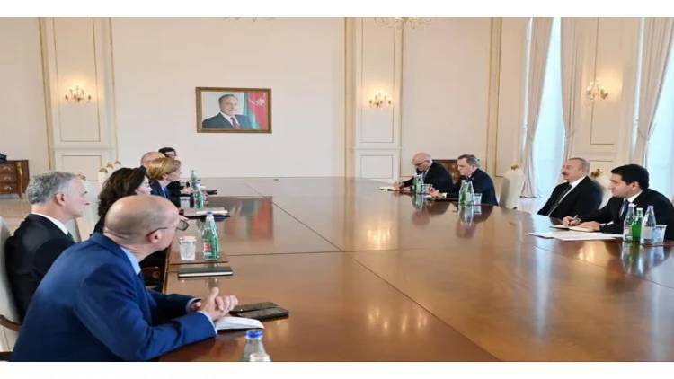 İlham Əliyev ABŞ nümayəndə heyətini qəbul edib - VİDEO