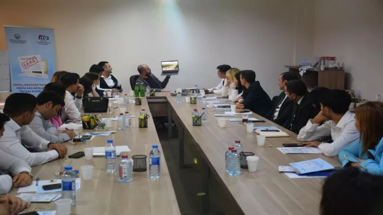 “Sosial Mediada “Fake Off”: media bacarıqlarının inkişaf etdirilməsi” adlı layihəsinə start verildi