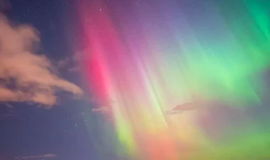 Qütb parıltısı səmada təbii şou yaratdı - VİDEO - FOTO