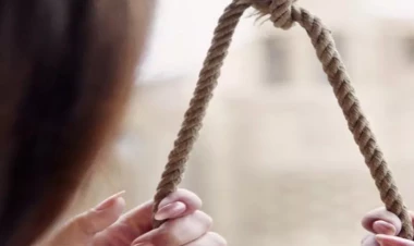 Saatlıda 50 yaşlı kişi ÖZÜNÜ ASDI