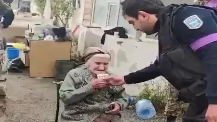 Azərbaycan polisi yaşlı erməni qadına belə yardım etdi - VİDEO