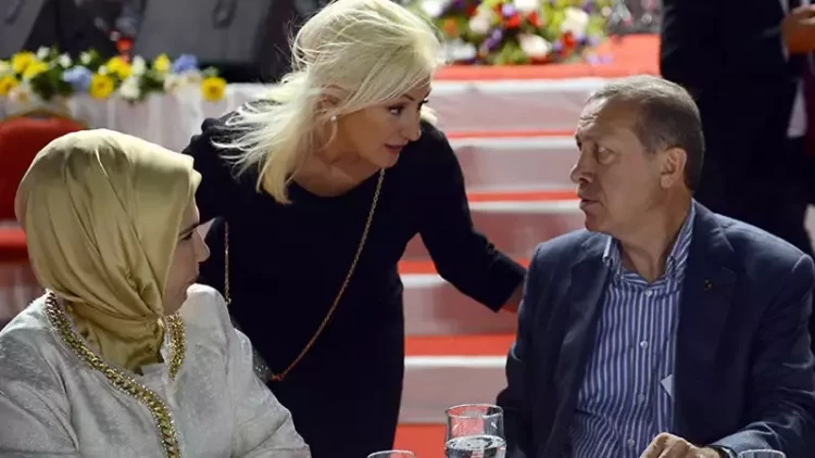 Ərdoğanla eyni məhəllədən olan müğənni: 