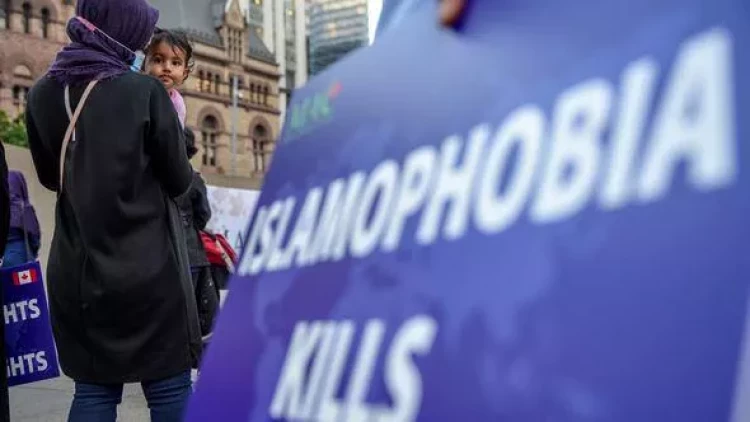 Nə separatçıları xilas edə bildilər, nə də özlərini... - İslama qərib QƏRB