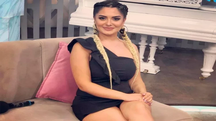 Əməliyyatla arıqlayan Mina: “Çıxarılan piylərimi satmışam” - VİDEO