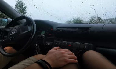 Azərbaycanda bağban qonşuluqdakı evin 17 yaşlı qızını 