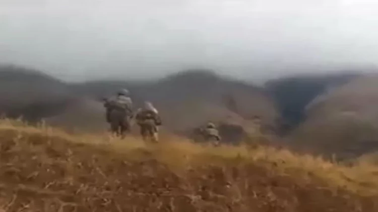 Ordumuzun bölmələrinin separatçıların mövqelərinə basqın anı - VİDEO