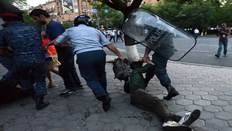 Ermənistanda aksiyaya görə 16 nəfər saxlanıldı