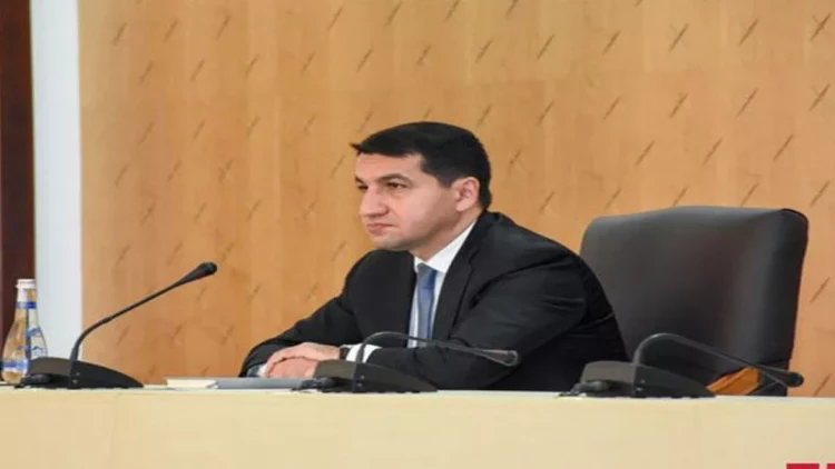 Hikmət Hacıyev: Azərbaycan Qarabağda erməni ordusunun müdafiəsini yarıb