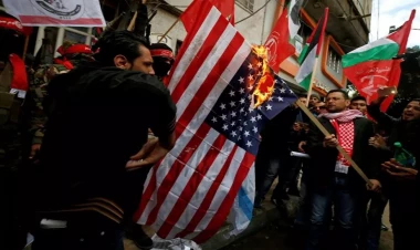 ABŞ-nın dünya müsəlmanlarına qarşı təzyiqi davam edir