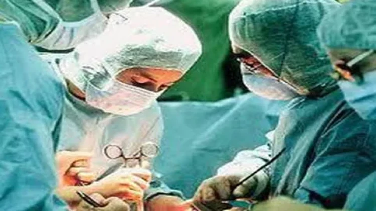 Əməkdar artistin ayağı amputasiya edildi - FOTO