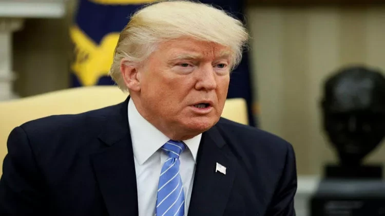 Putinin tərifləri Trampın xoşuna gəldi