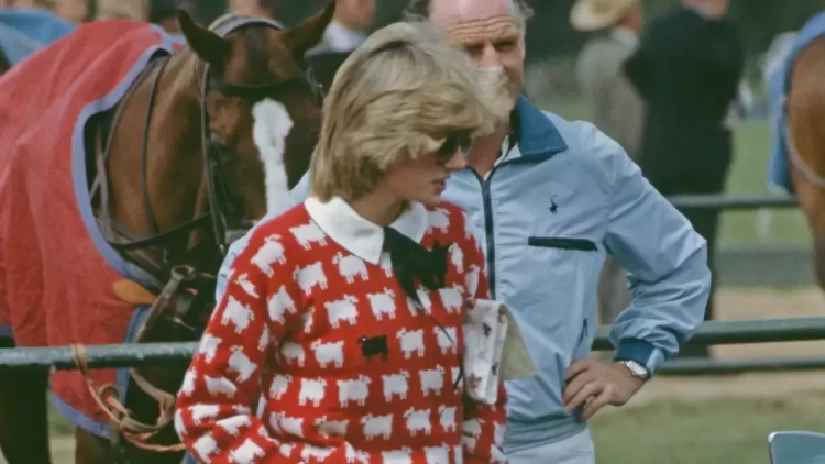 Arzuolunmazlığın simvolu 1.14 milyona satıldı - FOTO