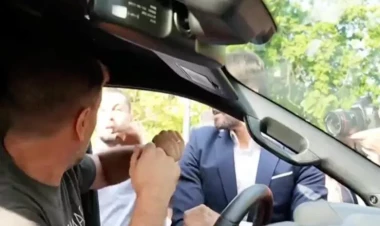 Keçmiş Baş nazirlə daxili işlər naziri arasında DAVA - ANBAAN VİDEO