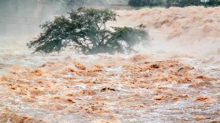 Göyçay çayına güclü sel gəldi