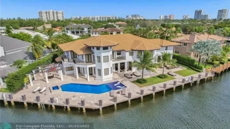 Messinin yeni malikanəsi - FOTO