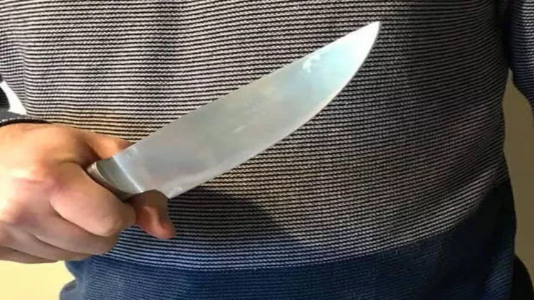 Azərbaycanda 16 yaşlı məktəbli atasını öldürdü