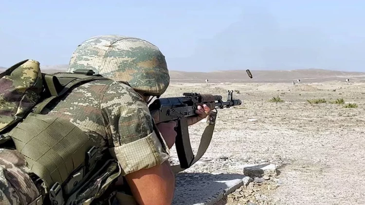 Şərti düşmən hədəfləri belə məhv edildi - VİDEO