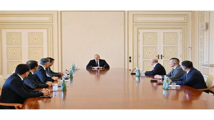 İlham Əliyev türk dövlətlərinin Bakıda keçirilən tədbirlərdə iştirak edən nazirlərini qəbul edib - VİDEO - FOTO