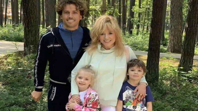 Puqaçovanın uşaqlarının atası Qalkin deyil