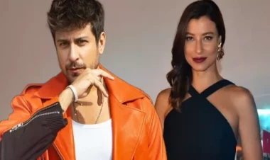 Aktrisa həmkarı ilə kinoteatrda 