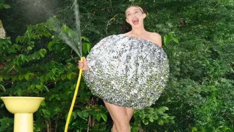 Cici Hadiddən - Qeyri-adi FOTOSESSİYA