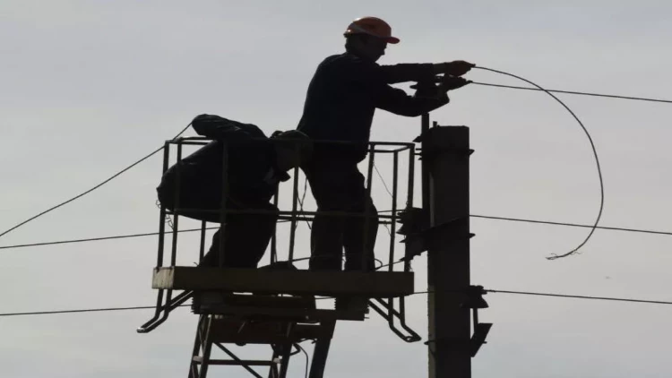 Sumqayıtda zavodda bədbəxt hadisə - Fəhlə öldü