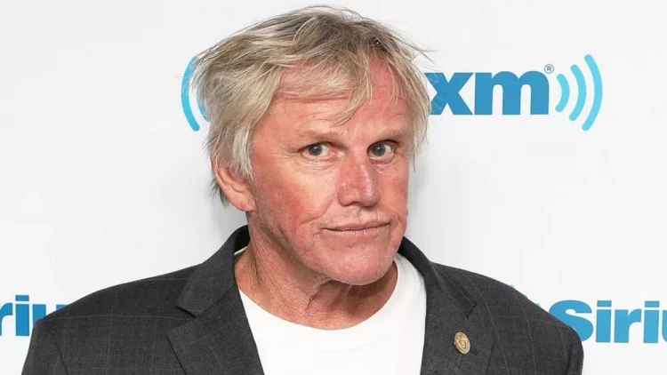 79 yaşlı aktyor qəza törədib qaçdı