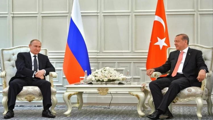Putin Ərdoğana onun haqqında çəkilən filmi təqdim edib