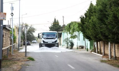 Bu gün Bakının 554 küçəsi yuyuldu - FOTO