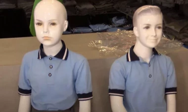 Vahid məktəbli formasının qiyməti VAHİD DEYİL - VİDEO