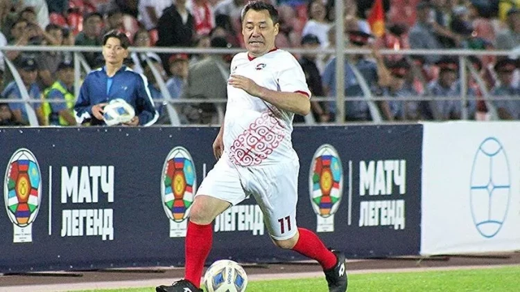 Qırğız Respublikasının Prezidenti tənqidlərə cavab verdi