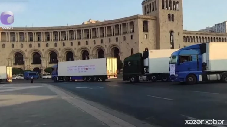 Azərbaycan Fransanın “humanitar yükü”nü sərhəddən buraxmadı - VİDEO