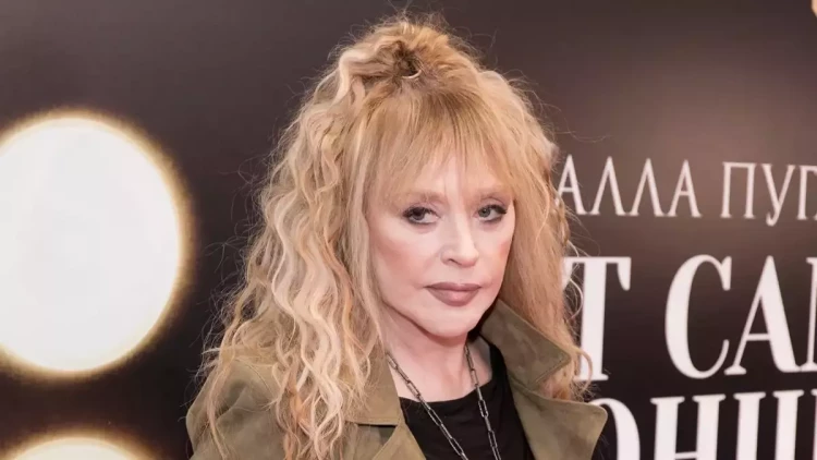 Primadonna qaz puluna görə məhkəməyə verildi