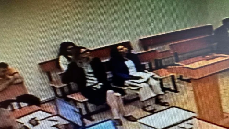 Bakıda səfirlikdən məhkəməyə: yemək daşımaq da ABŞ-ın 