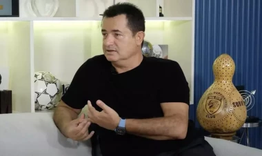 Acundan zəngin olmağın yollarını öyrədənlərə - 