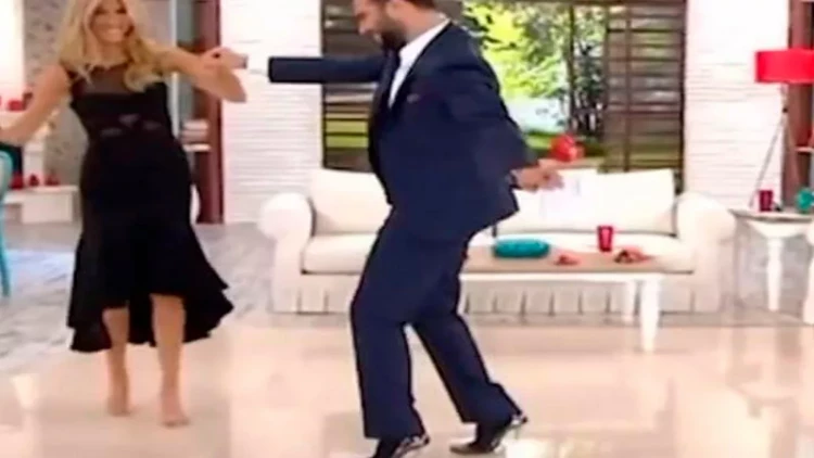 Alişan canlı yayımda dikdaban geyindi - VİDEO