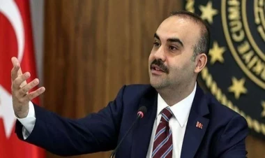 Dünyaya bütün sahələrdə tam müstəqil mesajı vermək istəyirik - Türkiyəli nazir