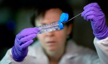 Çin turistlərdən COVID-19 testi tələb etməyəcək