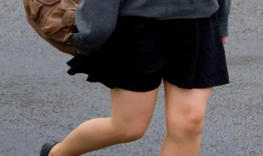 18 yaşlı məktəbli müəllimindən hamilə qaldı - İki uşaq atasıdır - VİDEO - FOTO