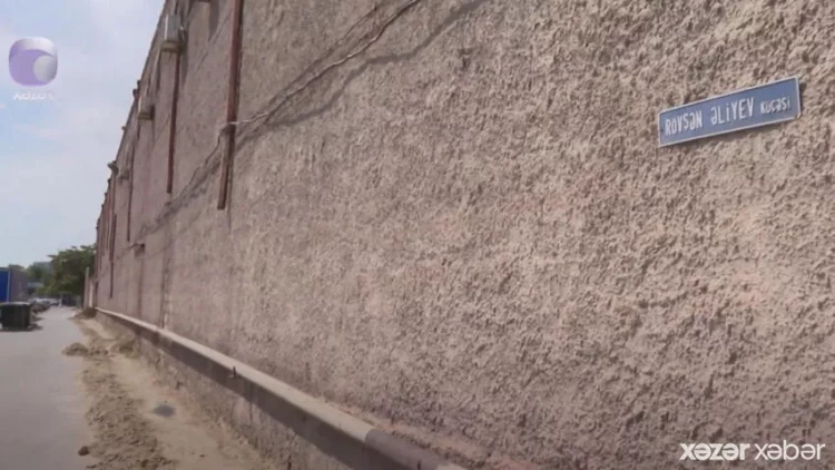 Metronun yaxınlığında vətəndaşı ürəyindən bıçaqlayıb qaçdı... - TƏFƏRRÜAT... - VİDEO