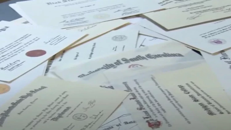 Xaricdə təhsil alanların diplomları bu formada TANINACAQ... - VIDEO