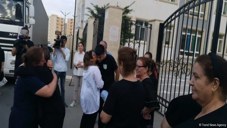 Daha 46 sakin Laçına yola salınıb - FOTO