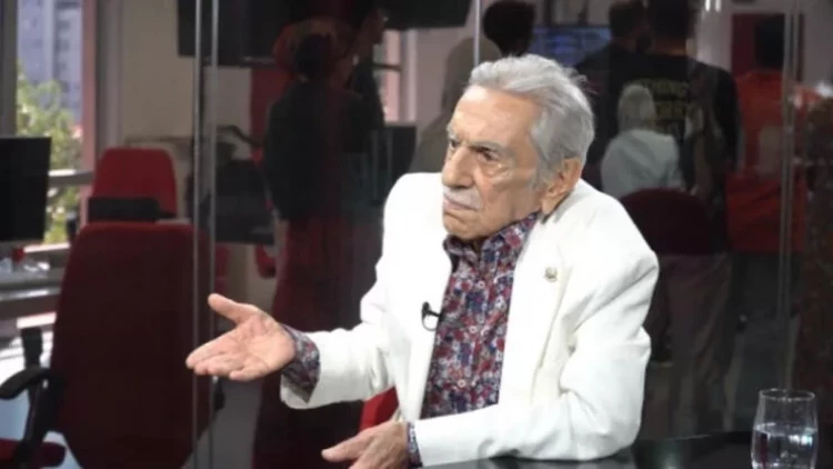 Əfsanəvi aktyor erotik filmlərin necə çəkilməsindən danışdı: Hər şey real idi