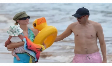 Meşə yanğınlarının baş verdiyi Havayda istirahət edir - FOTO