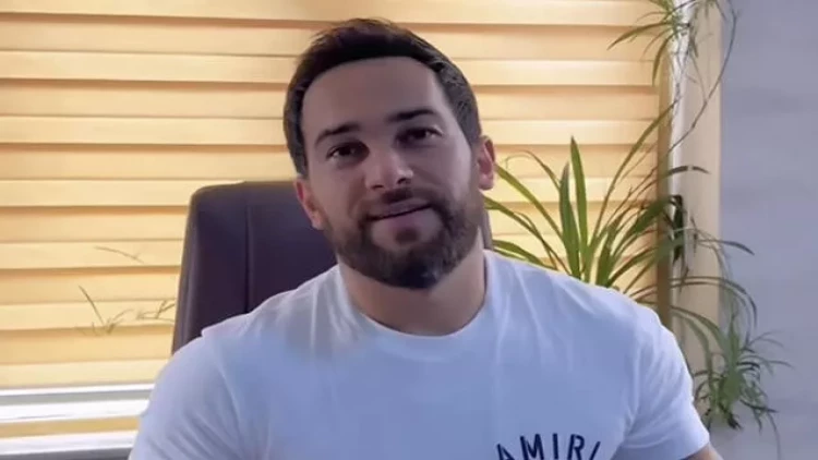 Qolu amputasiya edilən bloger Nicatın avtomobildən çıxarılma anı -  DƏHŞƏTLİ GÖRÜNTÜLƏR