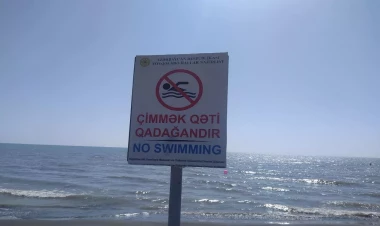 Xəzərdə 4 nəfərin batdığı ərazidə çimmək qadağan edildi - VİDEO