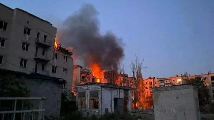 Rusiya Ukrayna şəhərinə raket atdı:  67 yaralı, 7 ölü var