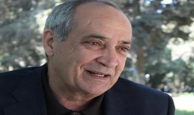 Prezident Rasim Balayevi “İstiqlal” ordeni ilə təltif edib