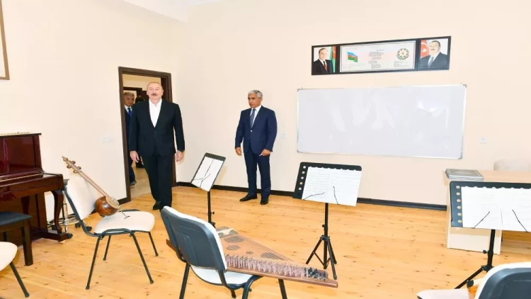 Samuxda Sərkar kənd uşaq musiqi məktəbinin yeni binası istifadəyə verilib - FOTO